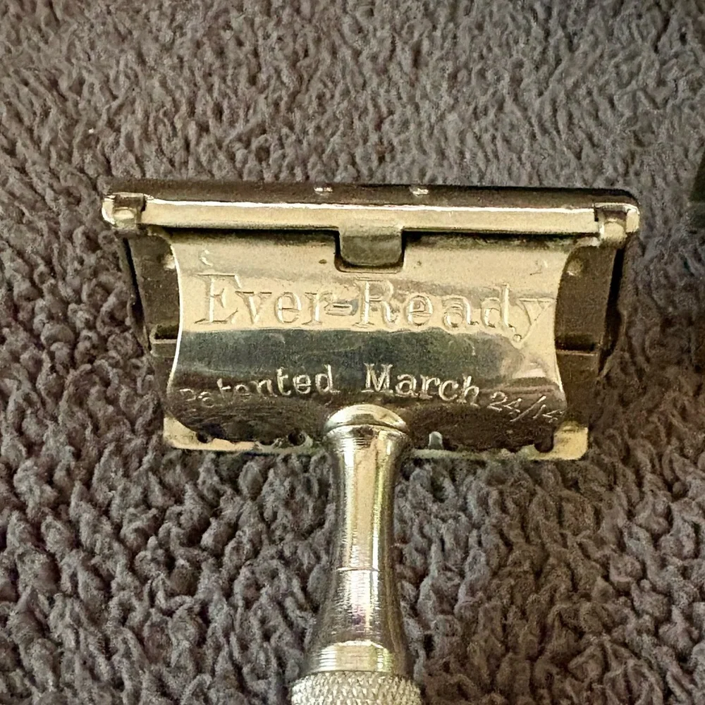 Vintage Ever Ready Safety Razor in original box